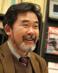 写真1 吉田和哉教授